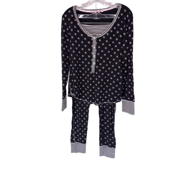 Victoria's Secret Pajamas Black White Snowflake Winter Thermal Lounge Large - Picture 1 of 15